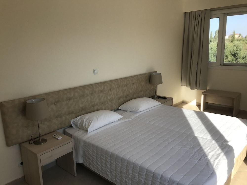 Ai Helis Resort Svoronata Buitenkant foto