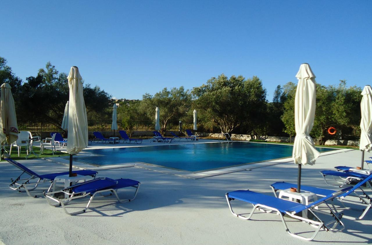 Ai Helis Resort Svoronata Buitenkant foto